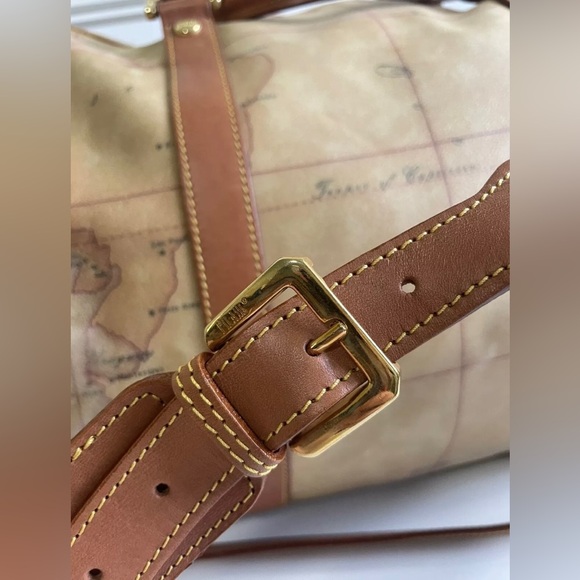 Alviero Martini Tavel Bag - Picture 2 of 14